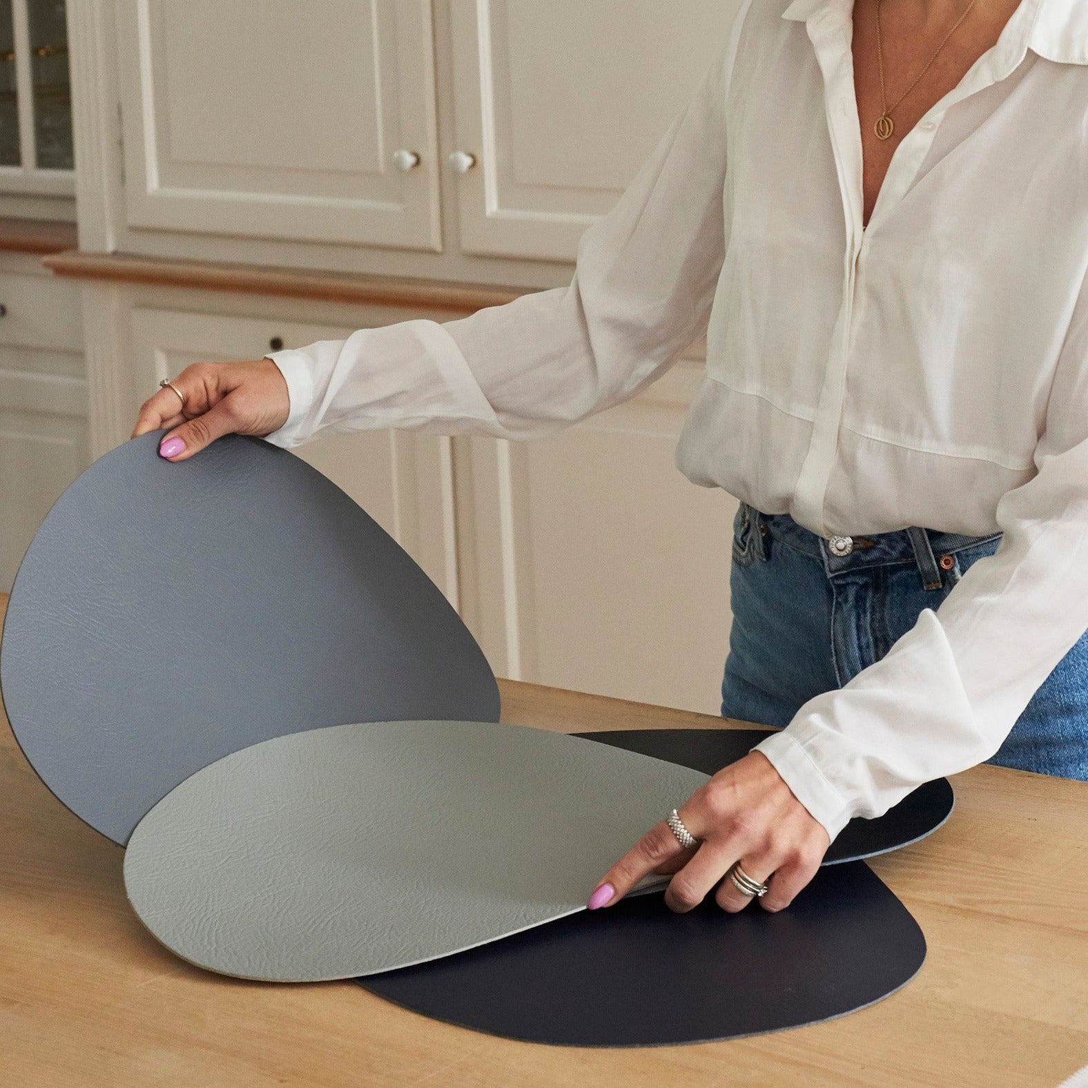 Buffalo dækkeserviet - grå